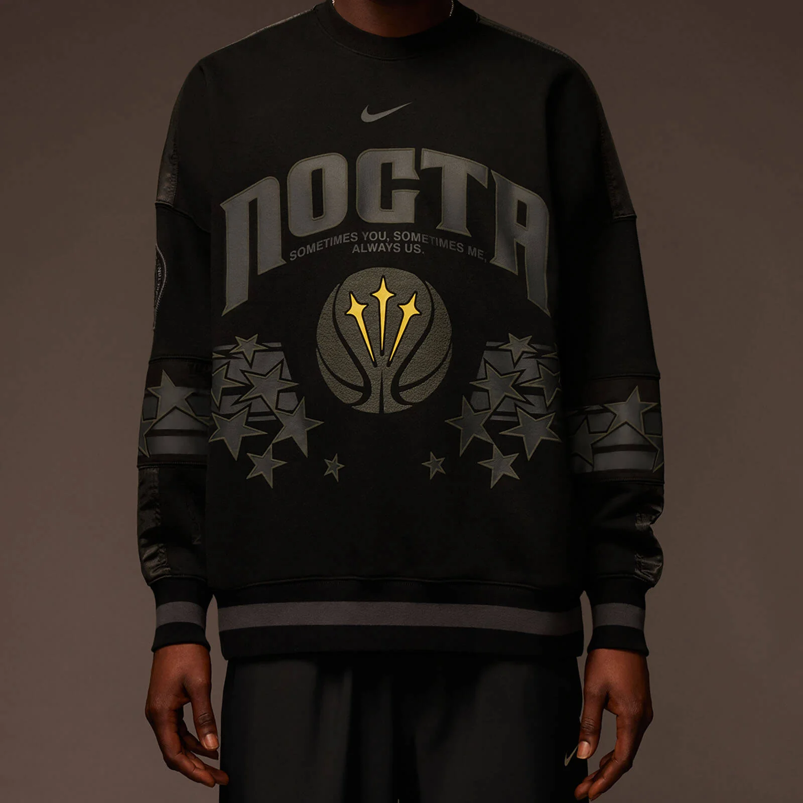 Champion League Crewneck - Image 7