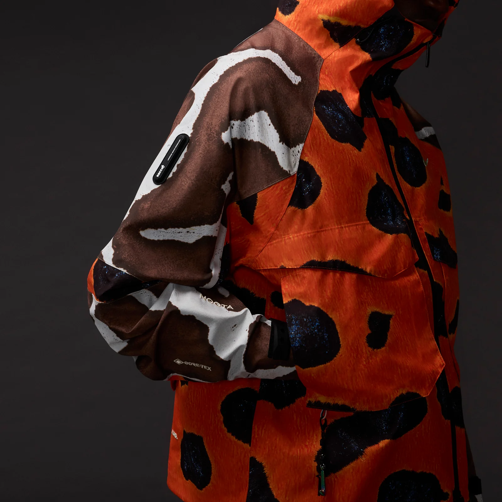 Deep Cover GORE-TEX Jacket - Image 11