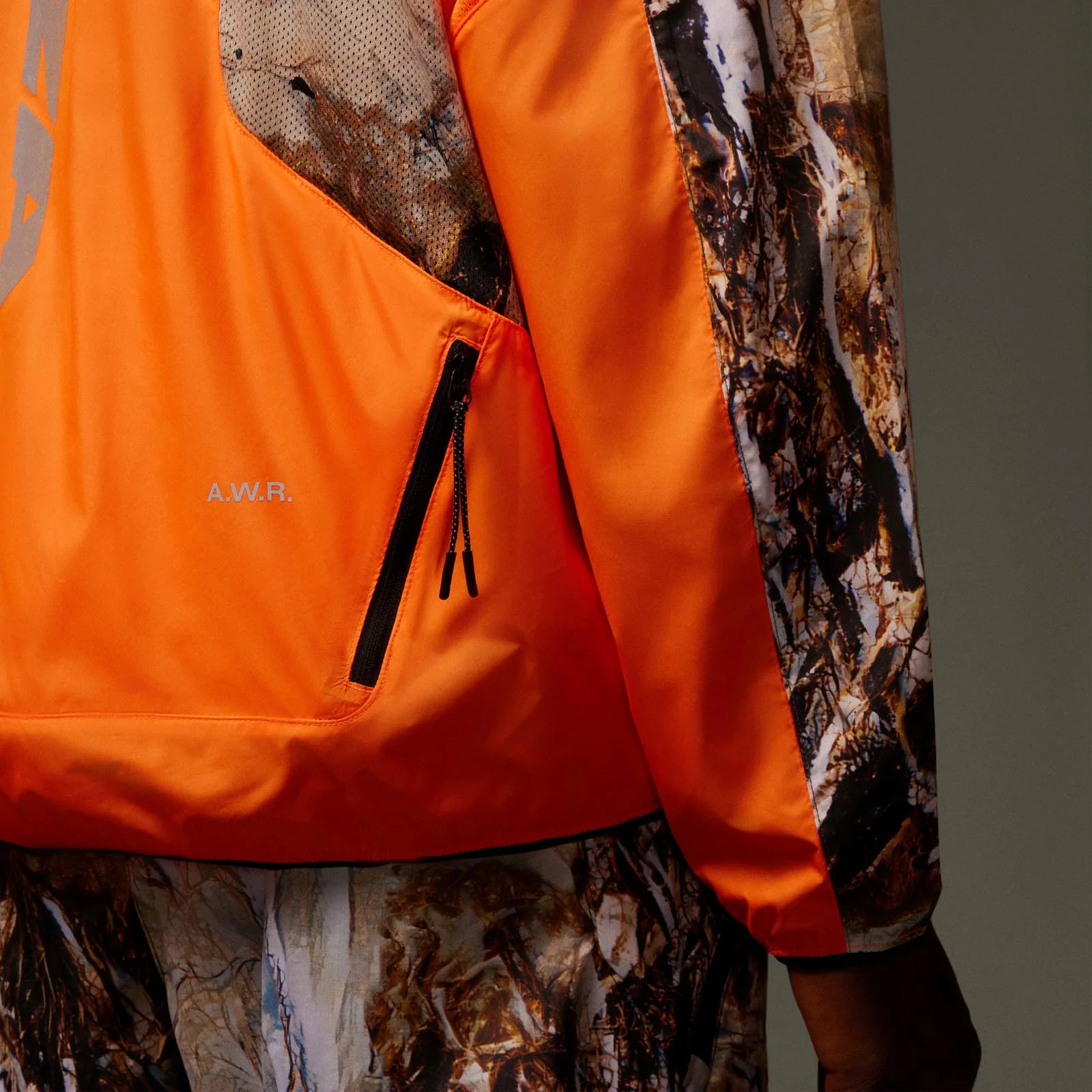 Mountain View Pullover - Image 7