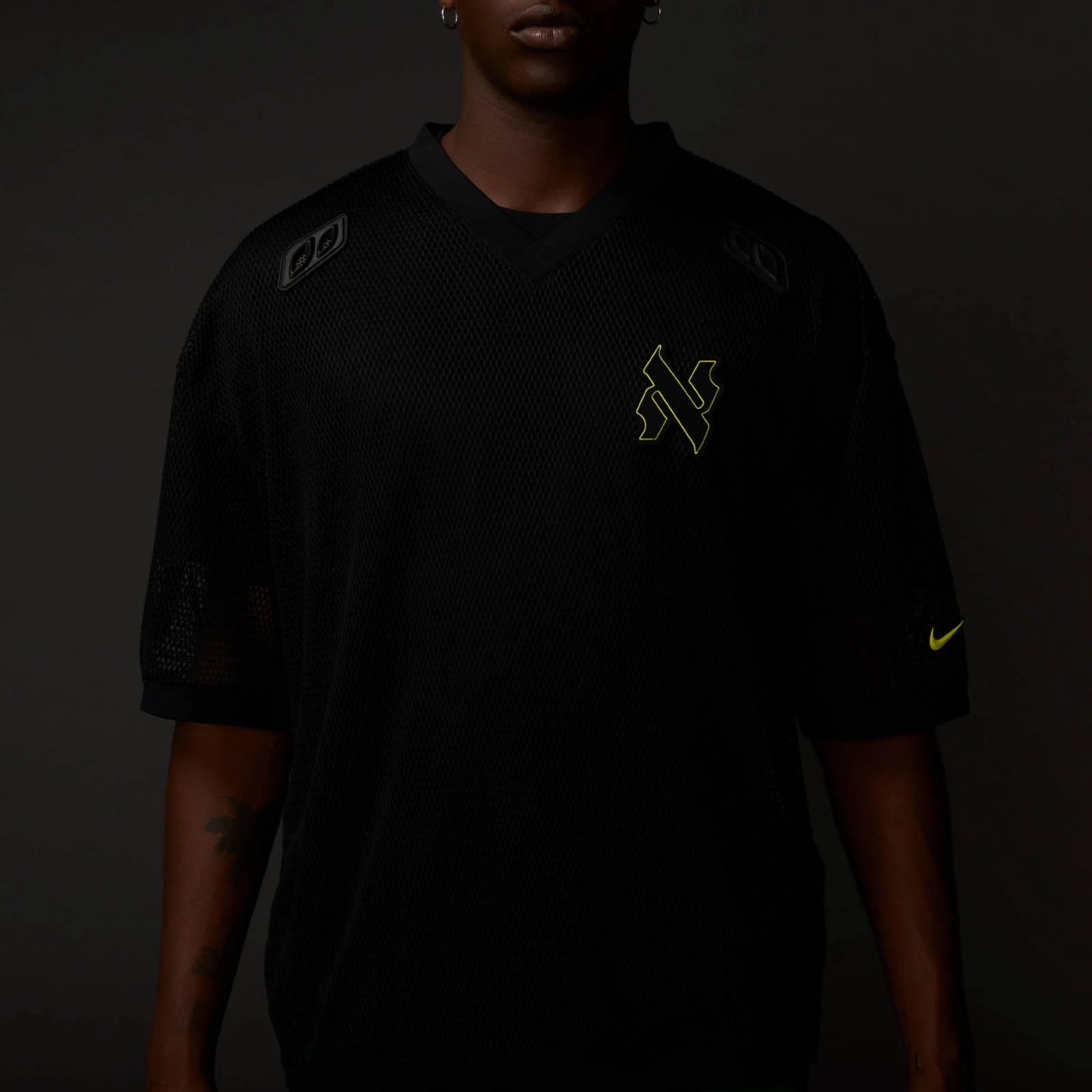 Black Mesh Short Sleeve - Image 2